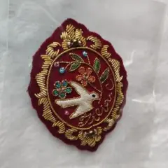 チリア　田川啓二　ブローチ