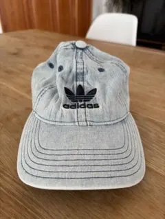 【美品】アディダスオリジナルスロゴ刺繍デニムキャップ