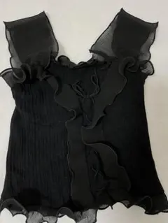 レースアップフリル付き黒シフォンタンクトップ