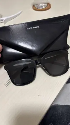 2026年最新】GENTLE MONSTERの人気アイテム - メルカリ