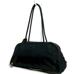 【極美品・使用感少ない✨】プラダ　ミニボストンバッグ　肩掛け　南京錠　鍵付き 黒