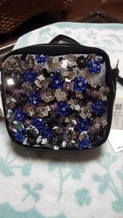 FRAY ID ビーズ刺繍　クラッチバッグ