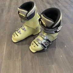 スキーブーツ 25