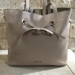 FURLA ベージュ レザートートバッグ