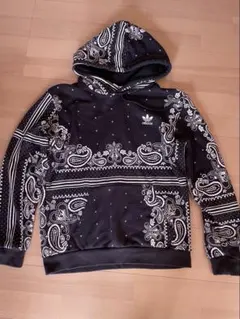 adidas original パーカー