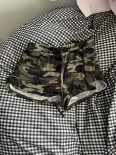 【格安st‼️】迷彩柄ショートパンツ