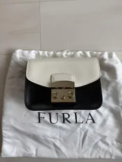 FURLA レザーショルダーバッグ ミニポシェット