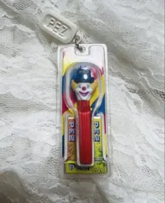 PEZ ボールチェーンマスコット ピエロ 赤色