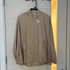 マウンテンパーカー