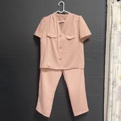 ピンク パンツセットアップ Vネック 半袖