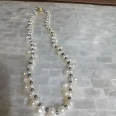 Item thumbnail for item 99124a77-ebf0-4dc2-a4ba-85377865ea6b