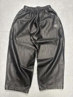 Item thumbnail for item 17a55a15-4fdf-45d0-b08f-72e28ebcbd6b