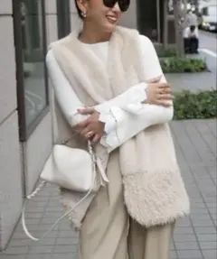 Bebeod 新品　ボアドッキングファーベスト ベージュ