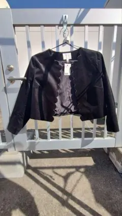 H&M 黒 スカラップエッジ 長袖カーディガン