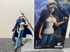 【開封品】一番くじ E賞 トラファルガー・ロー チェンジver.のサムネイル