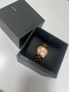 MARC BY MARC JACOBS 腕時計 ピンクゴールド