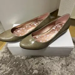 コキュ　パンプス　23センチのサムネイル