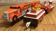 Item thumbnail for item 8fe87f7d-8182-41b1-89ec-fc65f2512f7d