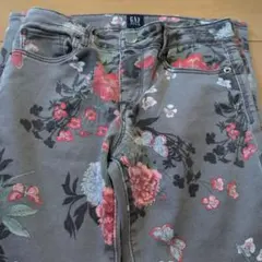 GAP 花柄 グレー ロングパンツ