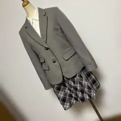 卒業式入学式に⚪︎グレーのブレザーとチェック柄スカートセット160㎝