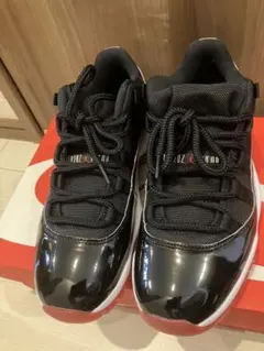 Nike Air Jordan 11 low ブラック