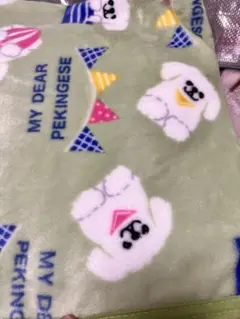 ペキニーズ柄　膝掛け毛布
