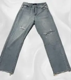 UNIQLO ストレートデニム ハイライズ ダメージ加工