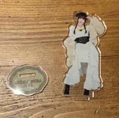 きゅるりんってしてみて 島村嬉唄 アクリルスタンド