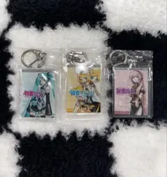 初音ミク 鏡音リン 鏡音レン 巡音ルカ アクリルパッケージキーホルダー ボカロ