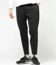 NIKE SPORT WEAR テックフリース クロップドパンツ