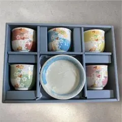 有田焼　花柄カップセット 5個と皿1枚