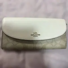 ゴールド 長財布