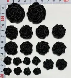 専用ページです。巻きバラモチーフ 黒 各サイズ 計20個+オーダー 60個