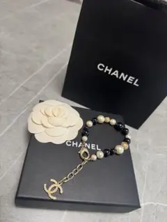 正規品　美品　CHANEL シャネル ココマーク パールブレスレット 箱付きのサムネイル