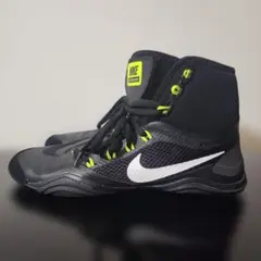 NIKE ハイパースイープ