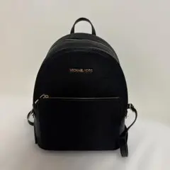 MICHEAL KORS リュック (メンテナンス用クリーナー付)週末限定価格‼️のサムネイル