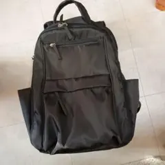 訳あり　しまむら　MUMUさん　17ポケット 多機能 リュック ブラック