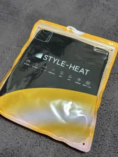 【M】スタイルヒート ブラック 長袖Tシャツ GU インナー