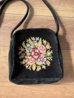 FEILER フラワー刺繍 ショルダーバッグ ブラック