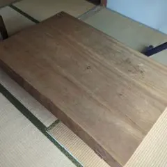 【極厚55mm】杉 無垢 一枚板 天板 耳付き ウレタン塗装済 970×620 極厚55mm】杉 無垢 一枚板 天板 耳付き ウレタン塗装済 970×620 - メルカリ