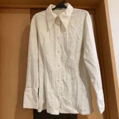 VIVAYOU長袖シャツのサムネイル