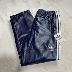 Item thumbnail for item c7f1d3d4-bb97-413b-bfe3-8b4be1fdad63