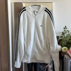 adidas トラックトップ ニット