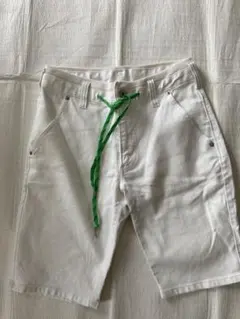 EDWIN エドウィン ホワイト ショートパンツ ハーフパンツ　短パン　Sサイズのサムネイル