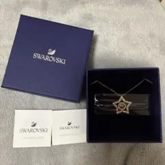 Swarovski 星形ネックレス 未使用