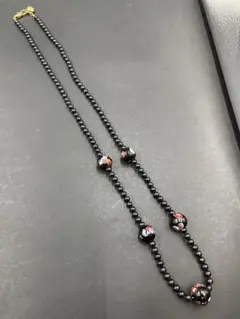 縞アゲート天眼石 千層 ひょうたん型 天珠 ネックレス+ 赤瑪瑙、 黒曜石 赤瑪瑙、 縞アゲート天眼石 千層 ひょうたん型 天珠 ネックレス - メルカリ