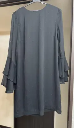 H&M ミニワンピース　ブラック