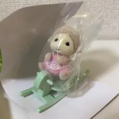 新品　シルバニアファミリー 赤ちゃん＆木馬セット2 ひつじの赤ちゃん