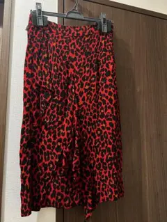 ZARA BASIC レオパード柄 タイトスカート XSのサムネイル