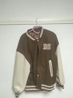 Item thumbnail for item 468b24c6-3a29-4626-8d6e-630d1afaf99a